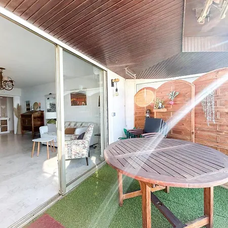 T3 Sur Apartment *